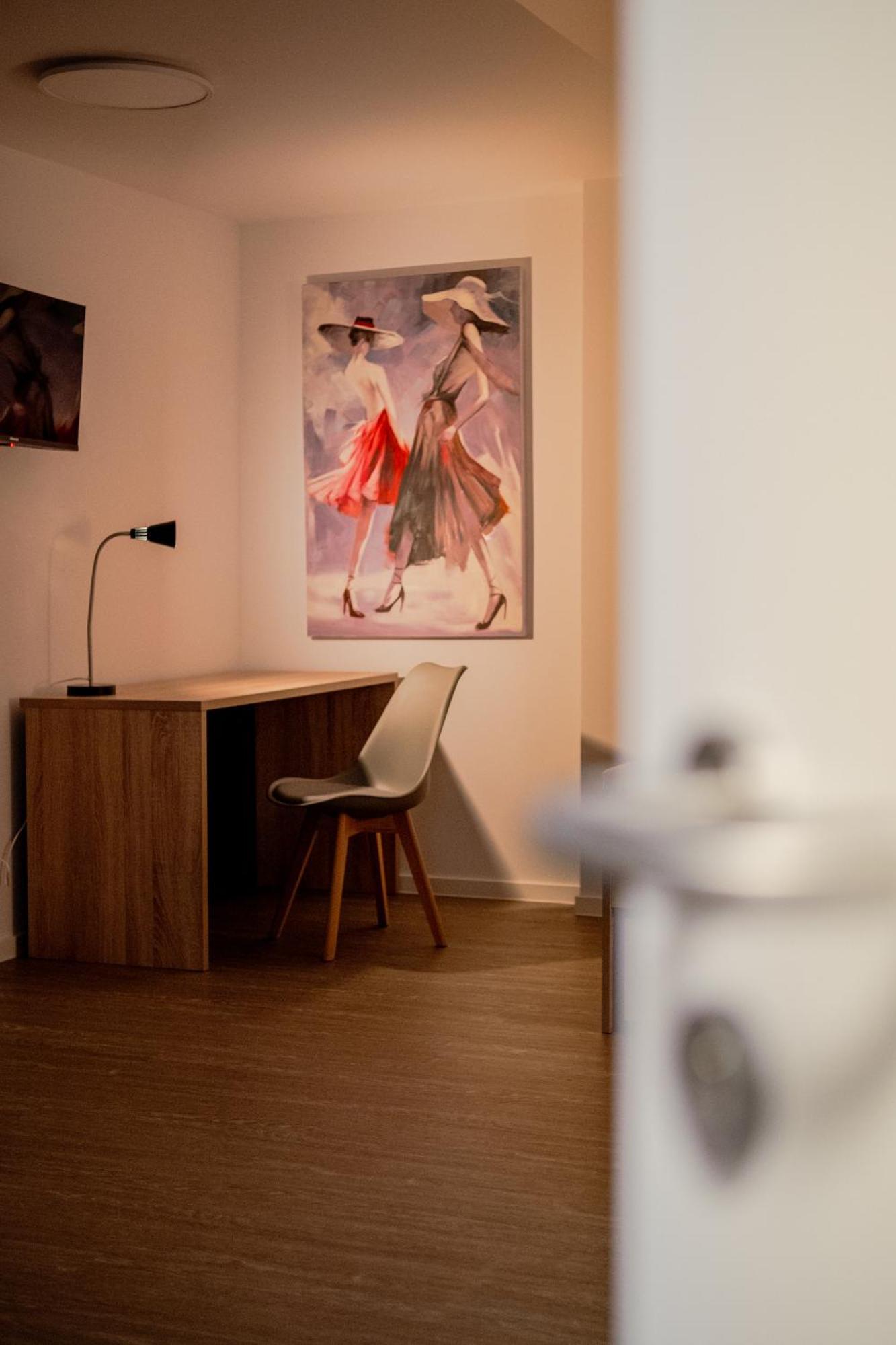 Jade & Jabo - Sehr Schoene & Apartements Zum Wohlfuehlen Tageweise & Wochenweise Buchbar Aparthotel 4*